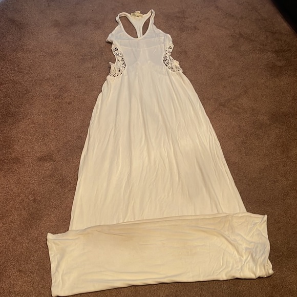 Urban outfitters white lace maxi dress staring at stars off white cutout dress - Picture 12 of 12